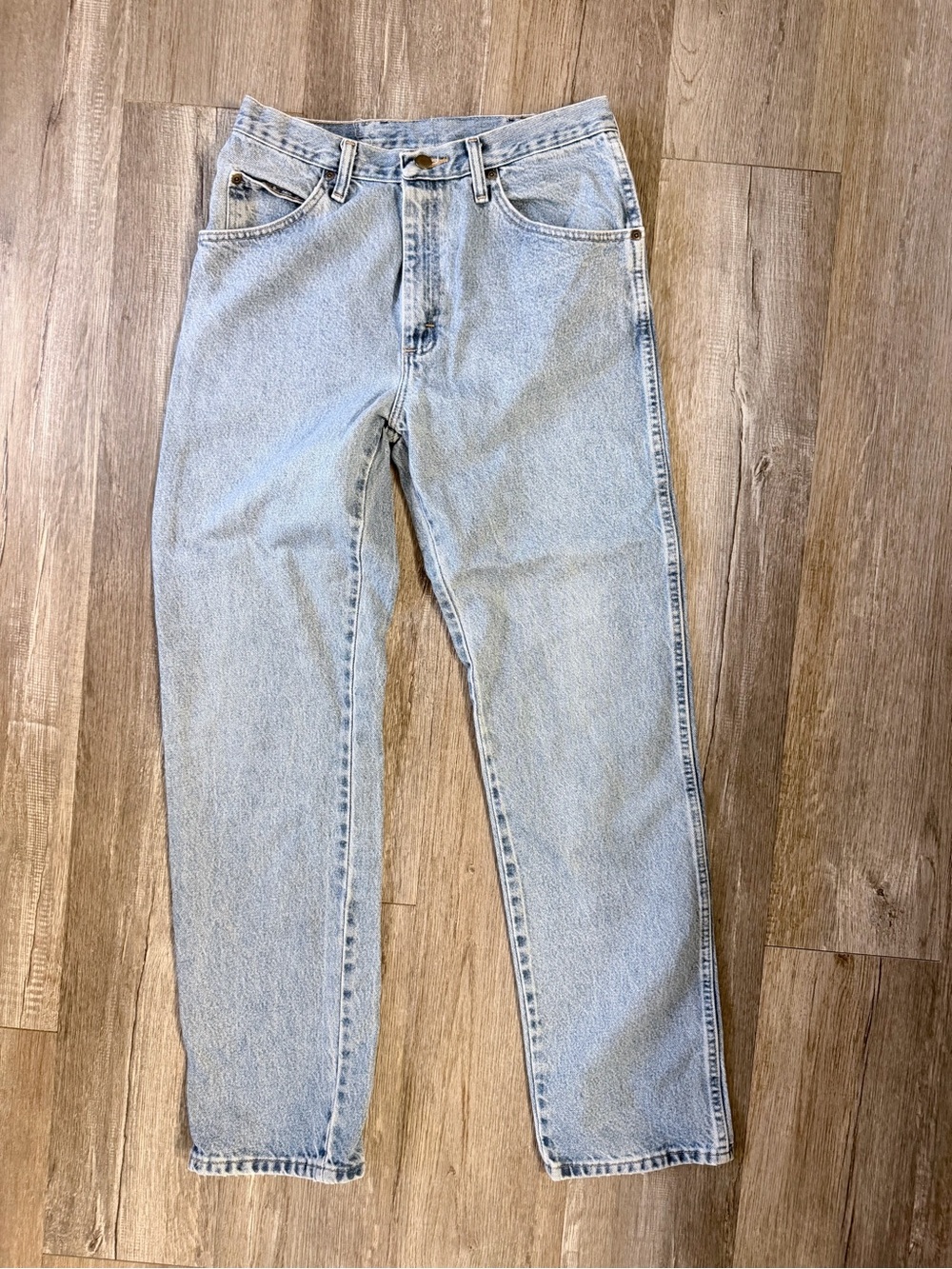 VINTAGE WRANGLER Light Wash Classic Straight Fit